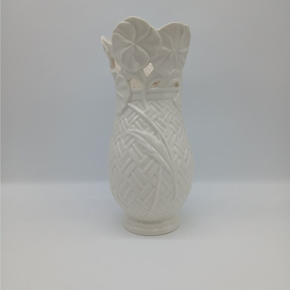 Lenox Basket of Flowers Collection Vase Pansy 9” Ivory Porcelain Retired